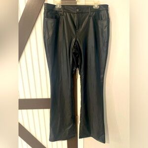 Banana Republic Faux Leather Mid Rise Boot Cut Size 32/14 NWT $100 Retail